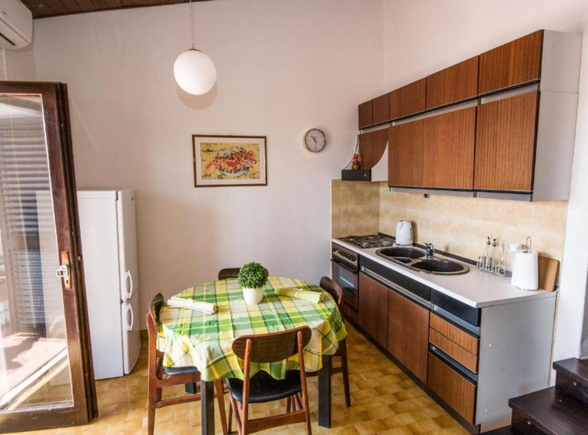 Apartment Darmy Traù Esterno foto