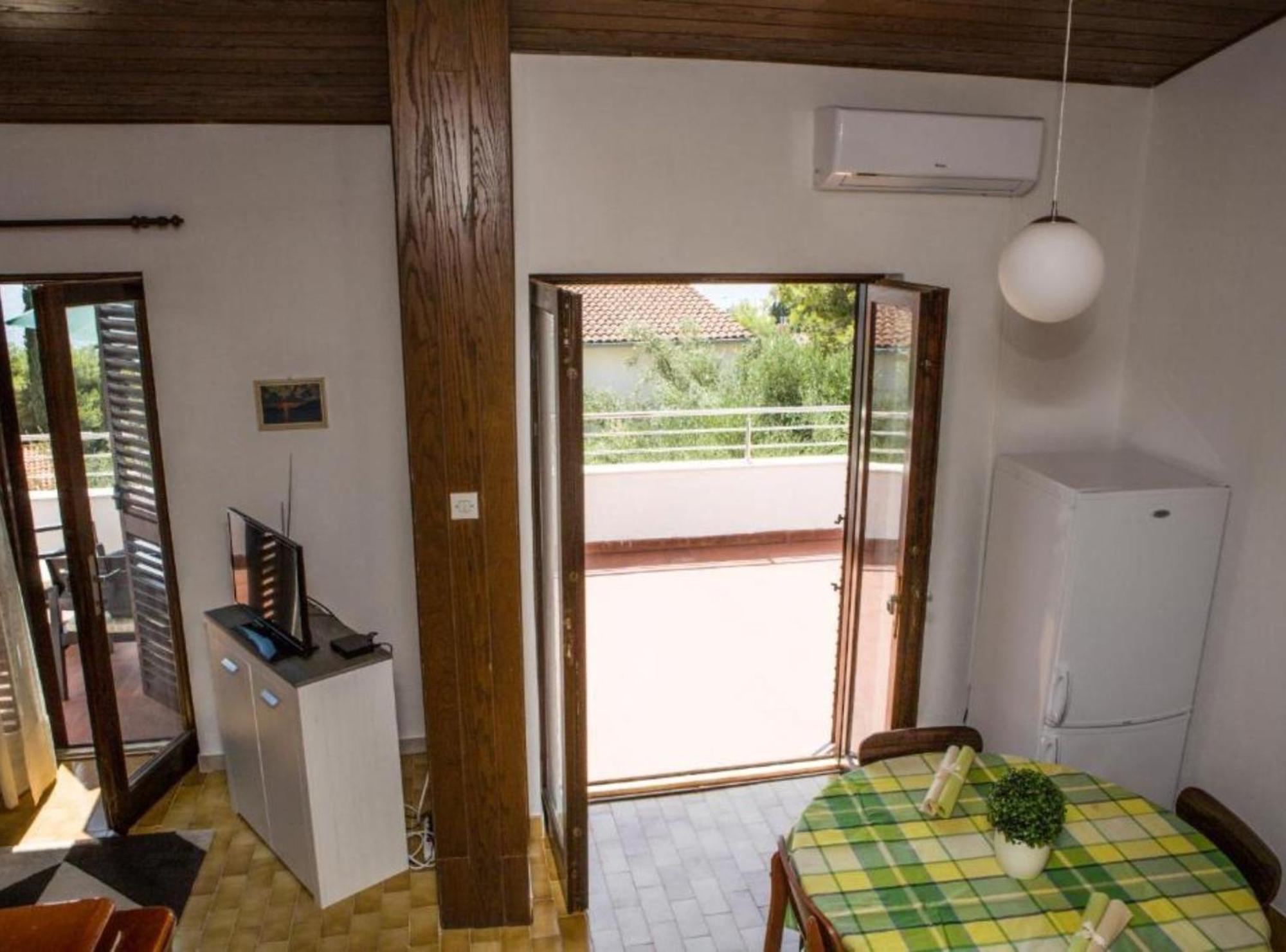 Apartment Darmy Traù Esterno foto